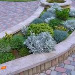 l-garden_group3.jpg