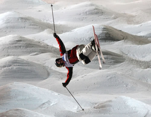 mogul-ski-freestyle-02.jpg